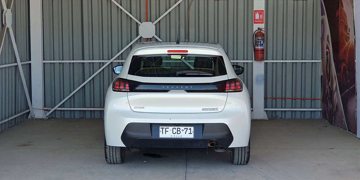 PEUGEOT 208 STYLE PURETECH 75 1.2 - Imagen 15
