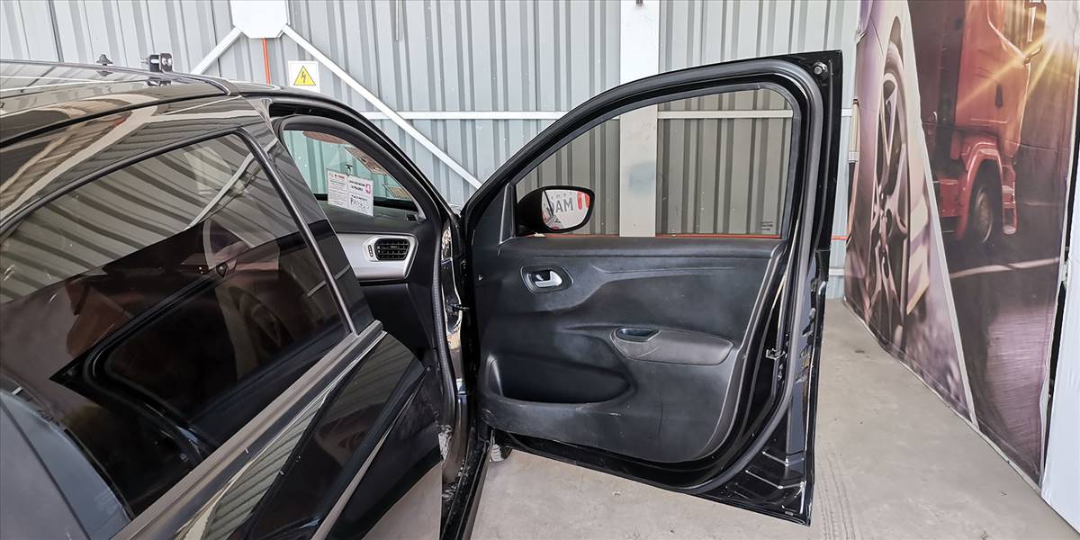 CITROËN C ELYSEE HDI 1.6 - Imagen 62