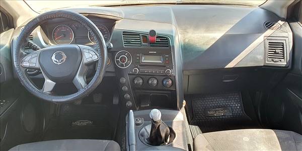 SSANGYONG ACTYON SPORT 2.0 - Imagen 8
