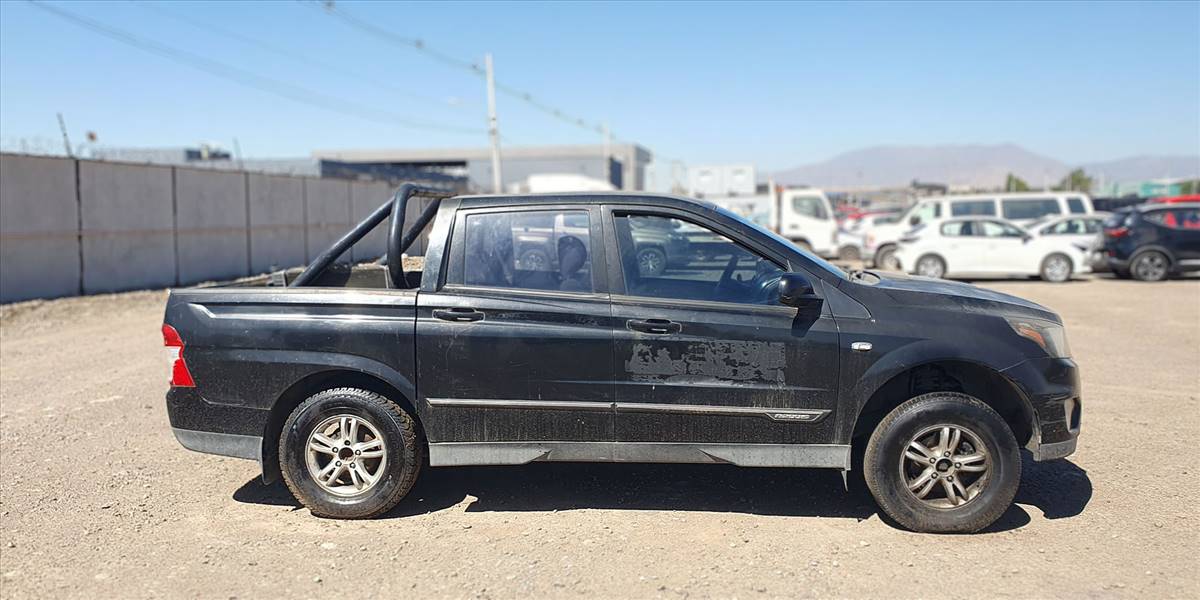 SSANGYONG ACTYON SPORT 2.0 - Imagen 11