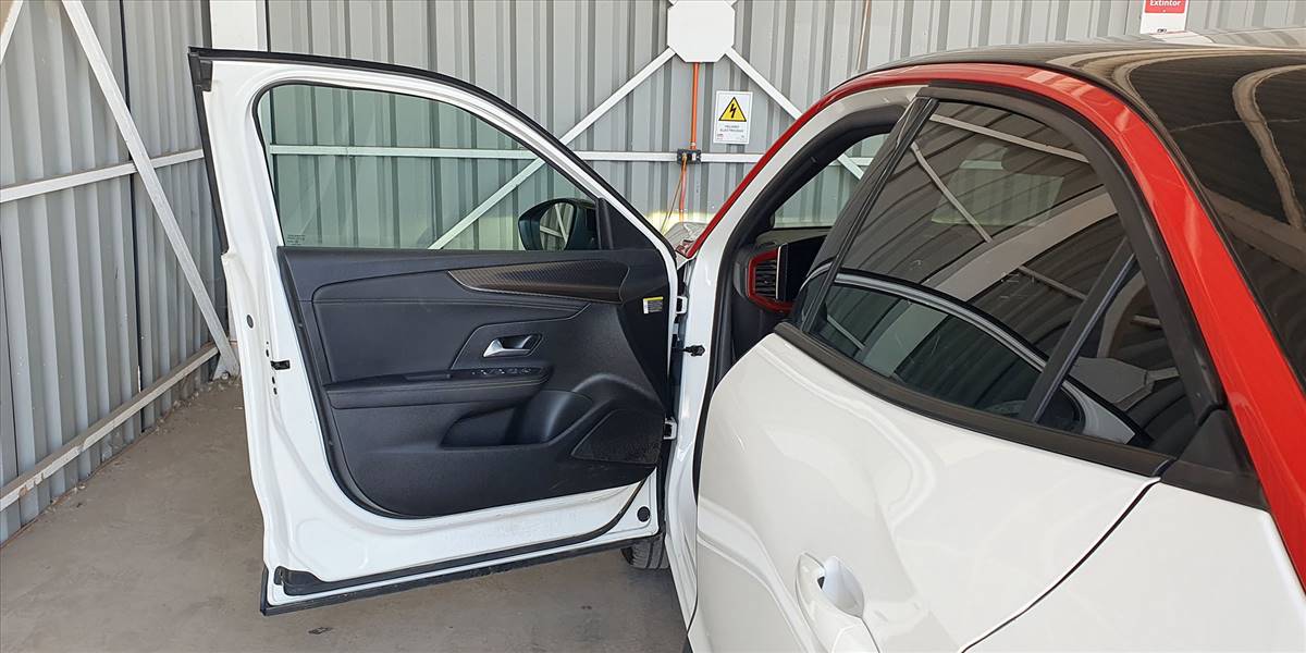 OPEL MOKKA 1.2T AUT - Imagen 25