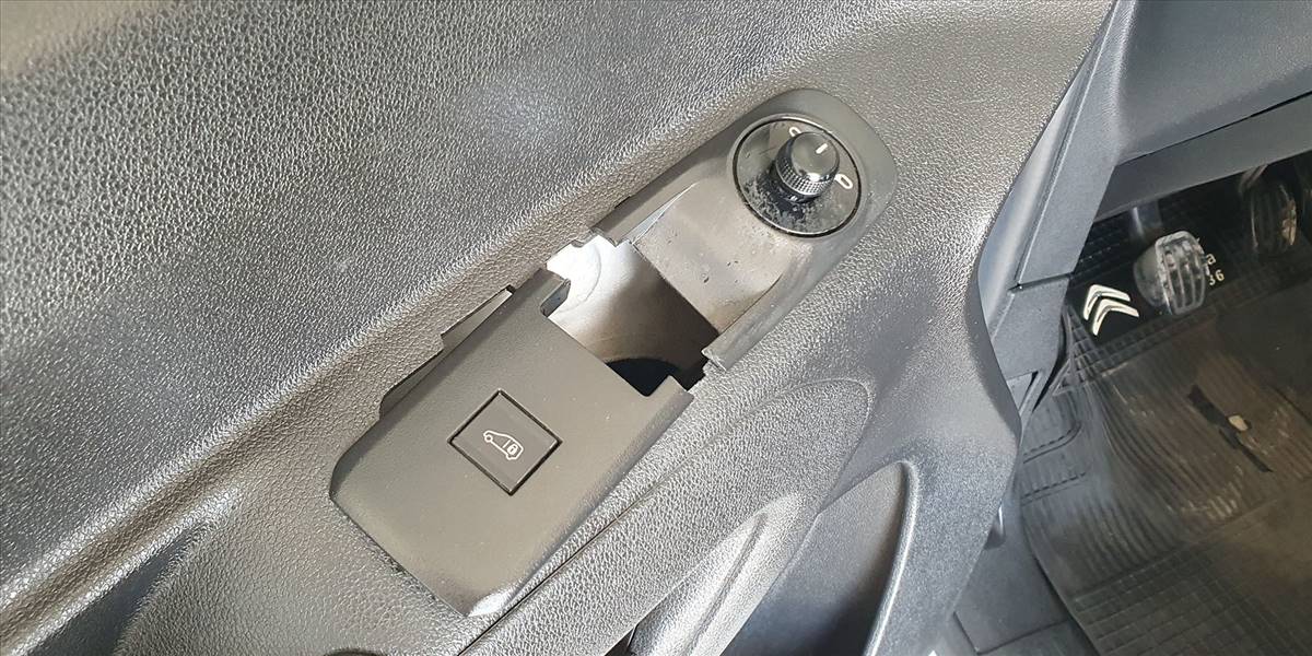 CITROËN BERLINGO K9 BLUEHDI 1.6 - Imagen 44