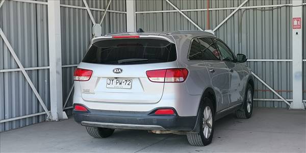 KIA MOTORS SORENTO EX 2.4 - Imagen 13