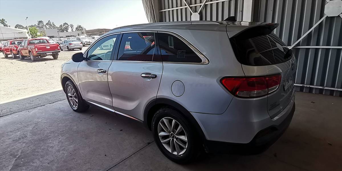 KIA MOTORS SORENTO EX 2.4 - Imagen 26