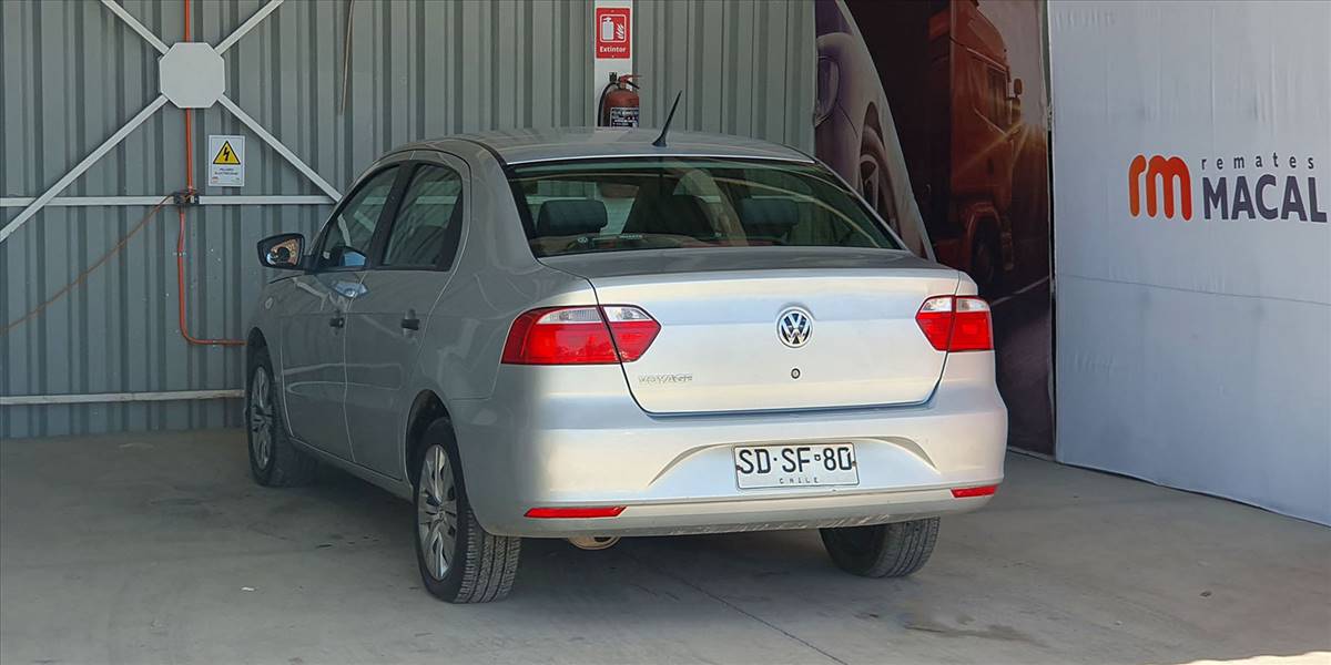 VOLKSWAGEN VOYAGE 1.6 - Imagen 8