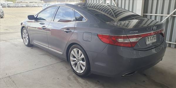 HYUNDAI AZERA HG GLS 3.0 AUT - Imagen 4
