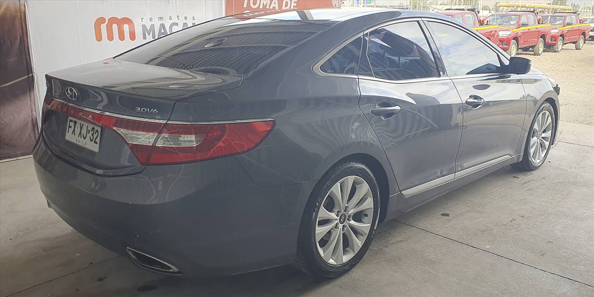 HYUNDAI AZERA HG GLS 3.0 AUT - Imagen 10