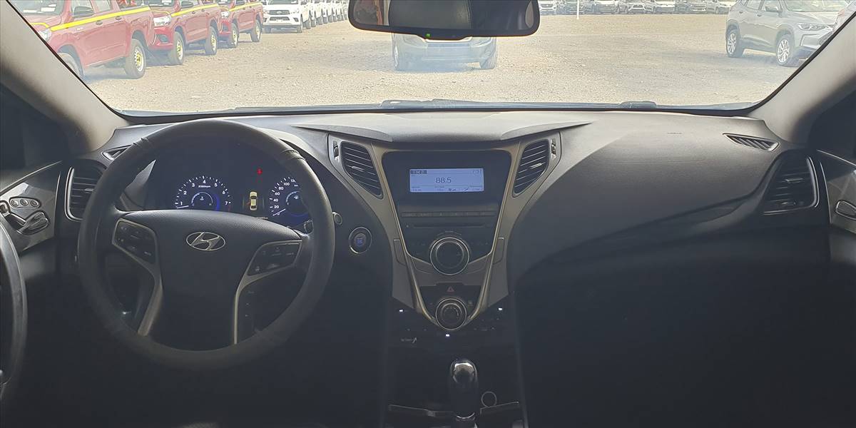 HYUNDAI AZERA HG GLS 3.0 AUT - Imagen 17