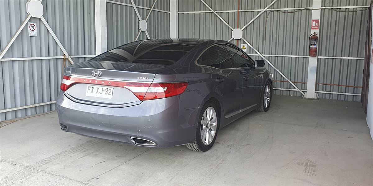 HYUNDAI AZERA HG GLS 3.0 AUT - Imagen 22