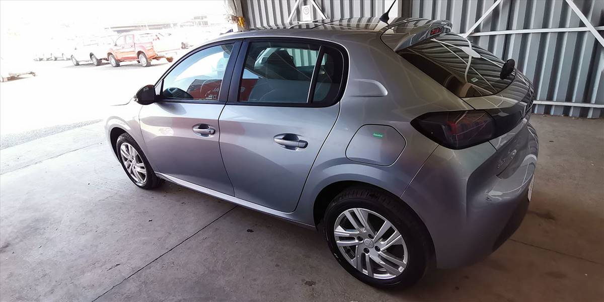 PEUGEOT 208 PURETECH 75 MT 1.2 - Imagen 26