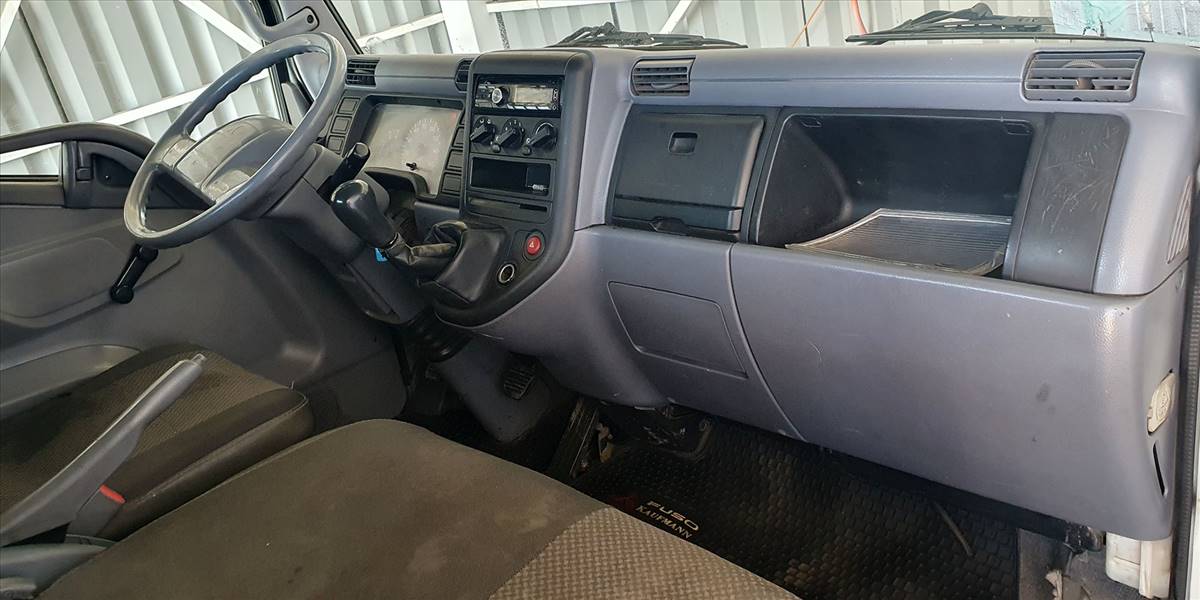 MITSUBISHI FUSO CANTER - Imagen 17