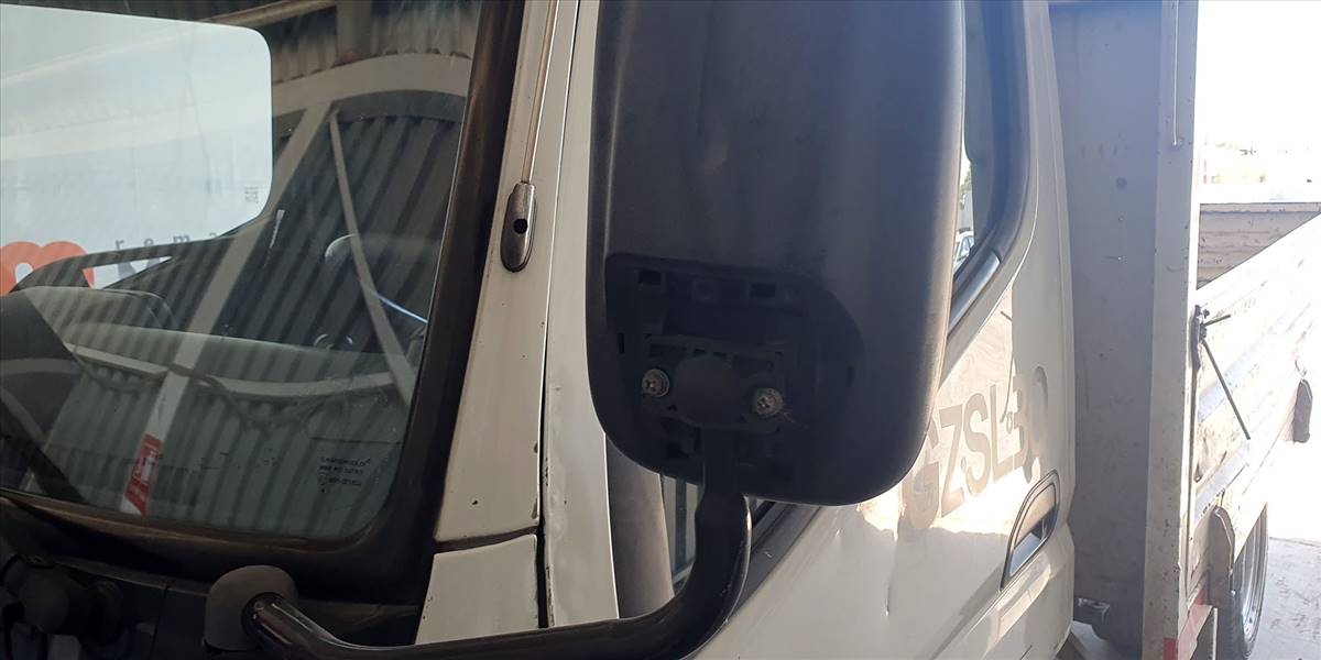 MITSUBISHI FUSO CANTER - Imagen 36