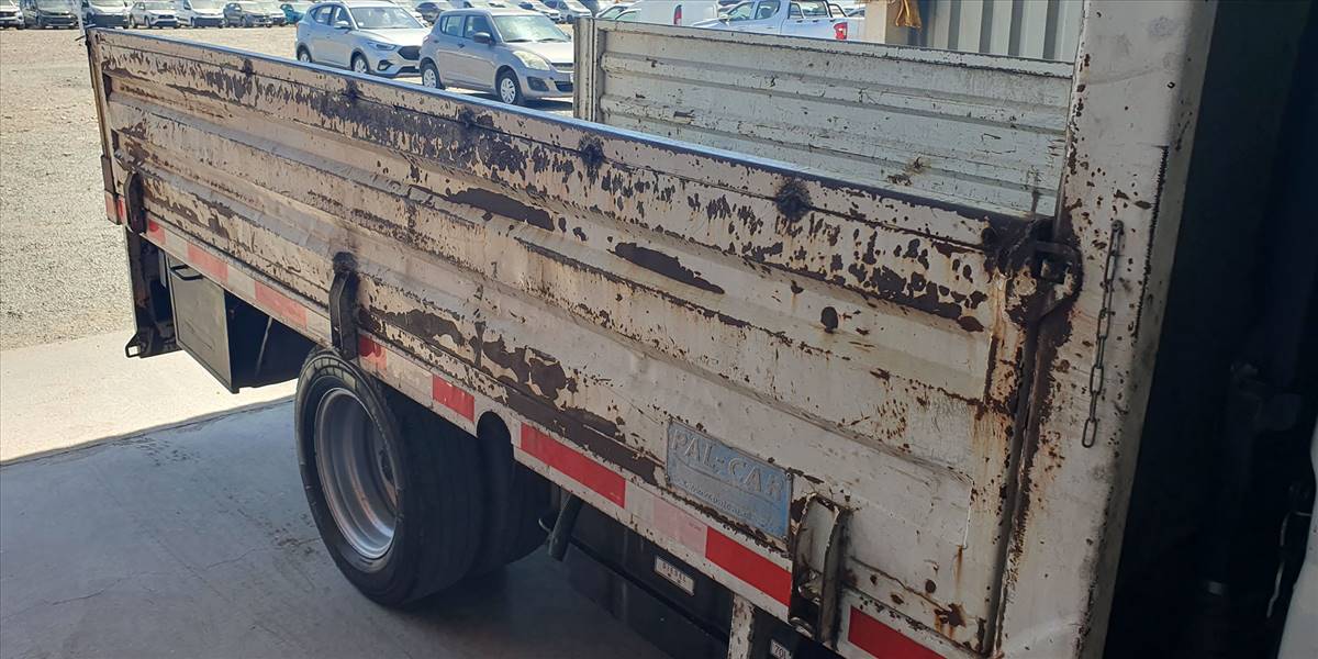 MITSUBISHI FUSO CANTER - Imagen 45