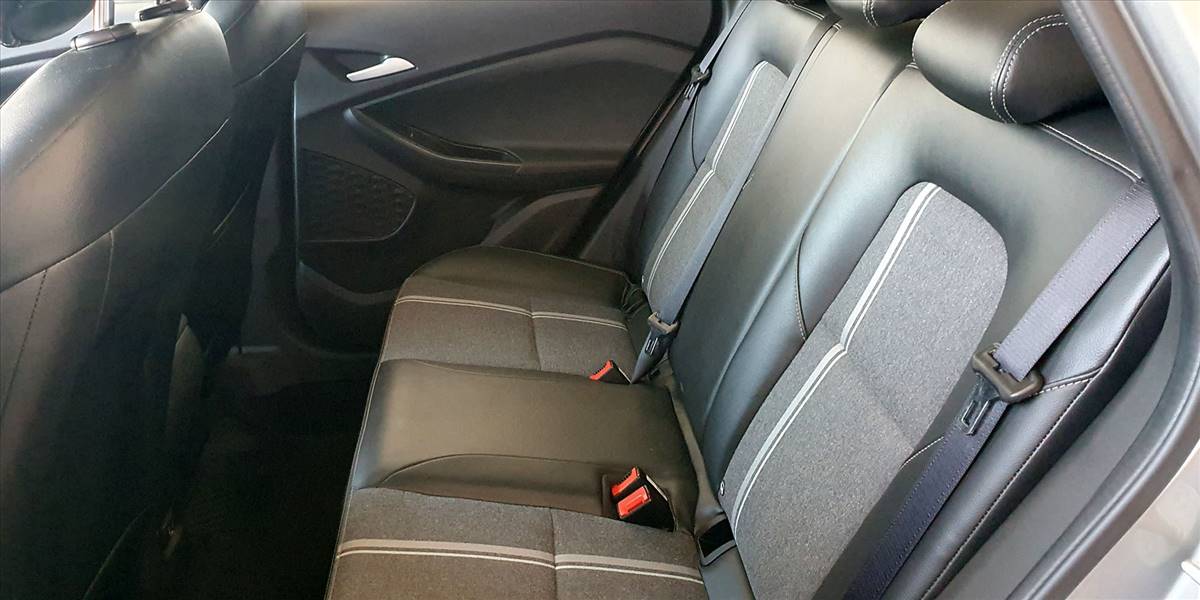 CHEVROLET TRACKER 1.2T AUT - Imagen 26