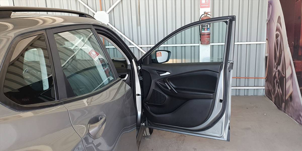 CHEVROLET TRACKER 1.2T AUT - Imagen 28