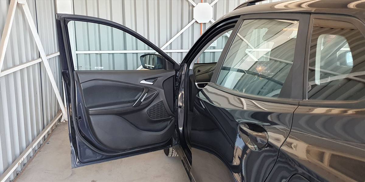 CHEVROLET TRACKER 1.2T AUT - Imagen 27