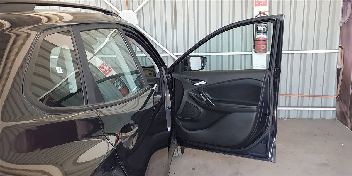 CHEVROLET TRACKER 1.2T AUT - Imagen 28