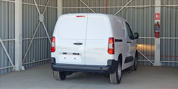 CITROËN BERLINGO  BVM  MT - Imagen 4