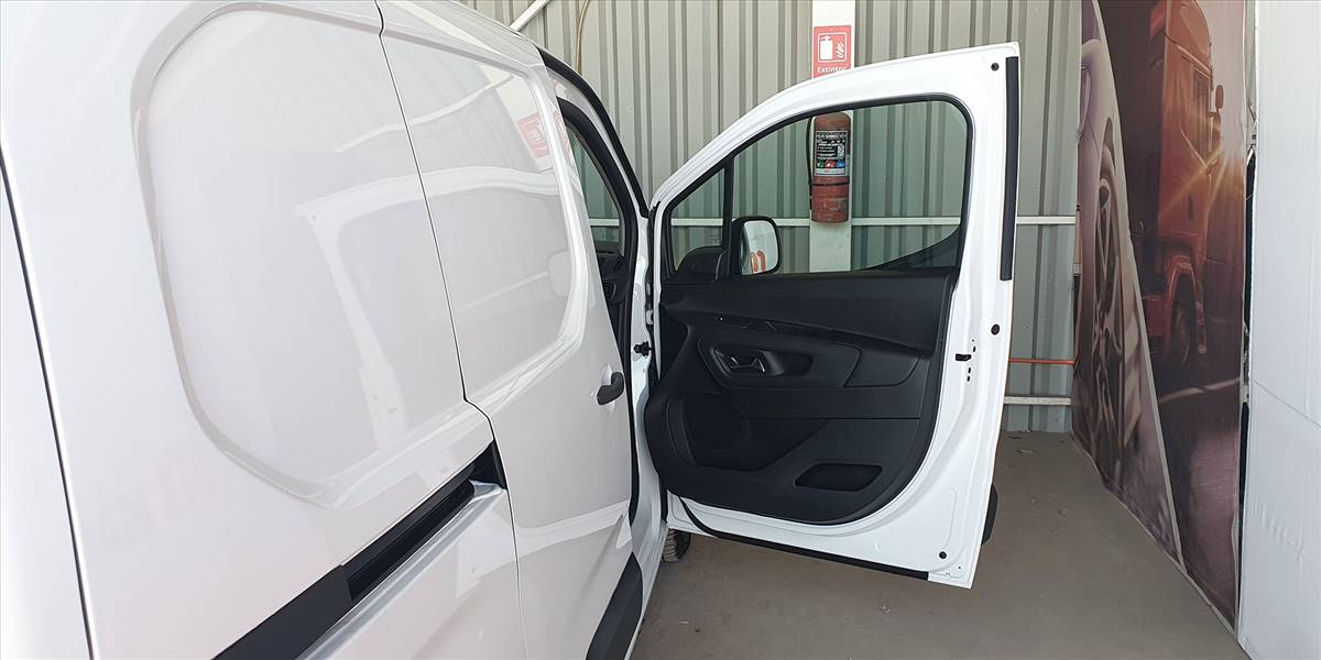 CITROËN BERLINGO  BVM  MT - Imagen 23