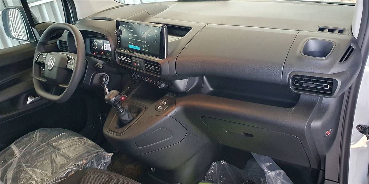 CITROËN BERLINGO  BVM  MT - Imagen 19