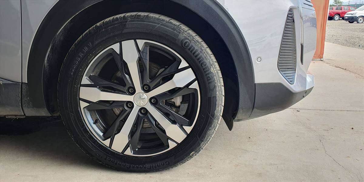 PEUGEOT 3008 BLUE HDI 130 EAT8 1.5 AUT - Imagen 33