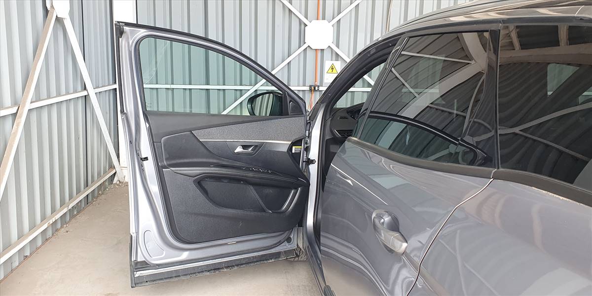 PEUGEOT 3008 BLUE HDI 130 EAT8 1.5 AUT - Imagen 54