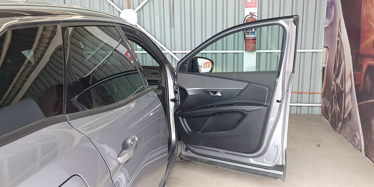 PEUGEOT 3008 BLUE HDI 130 EAT8 1.5 AUT - Imagen 55