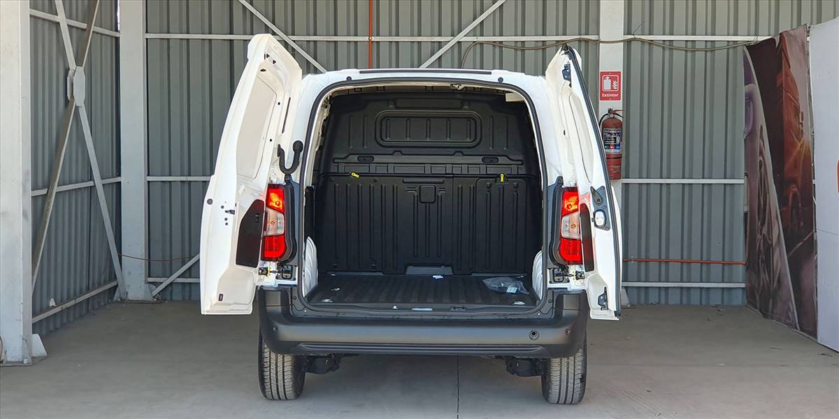 CITROËN BERLINGO  BVM  MT - Imagen 10