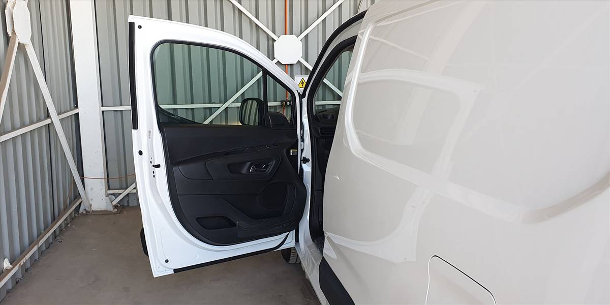 CITROËN BERLINGO  BVM  MT - Imagen 22