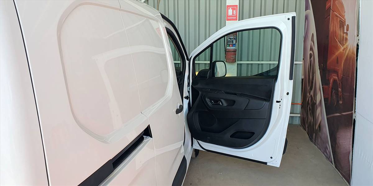 CITROËN BERLINGO  BVM  MT - Imagen 23