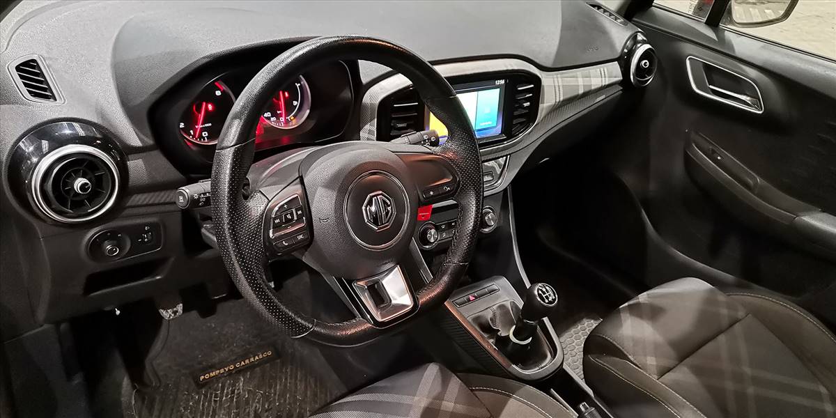 MG 3 HATCH BACK 1.5 - Imagen 21