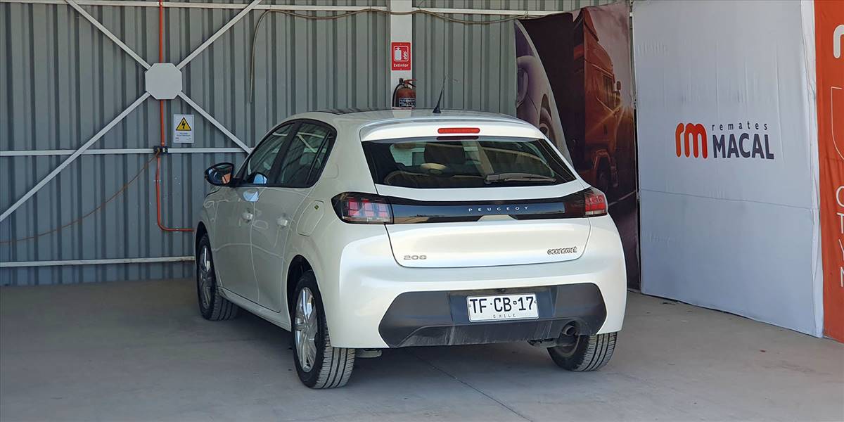 PEUGEOT 208 STYLE PURETECH 75 1.2 - Imagen 8