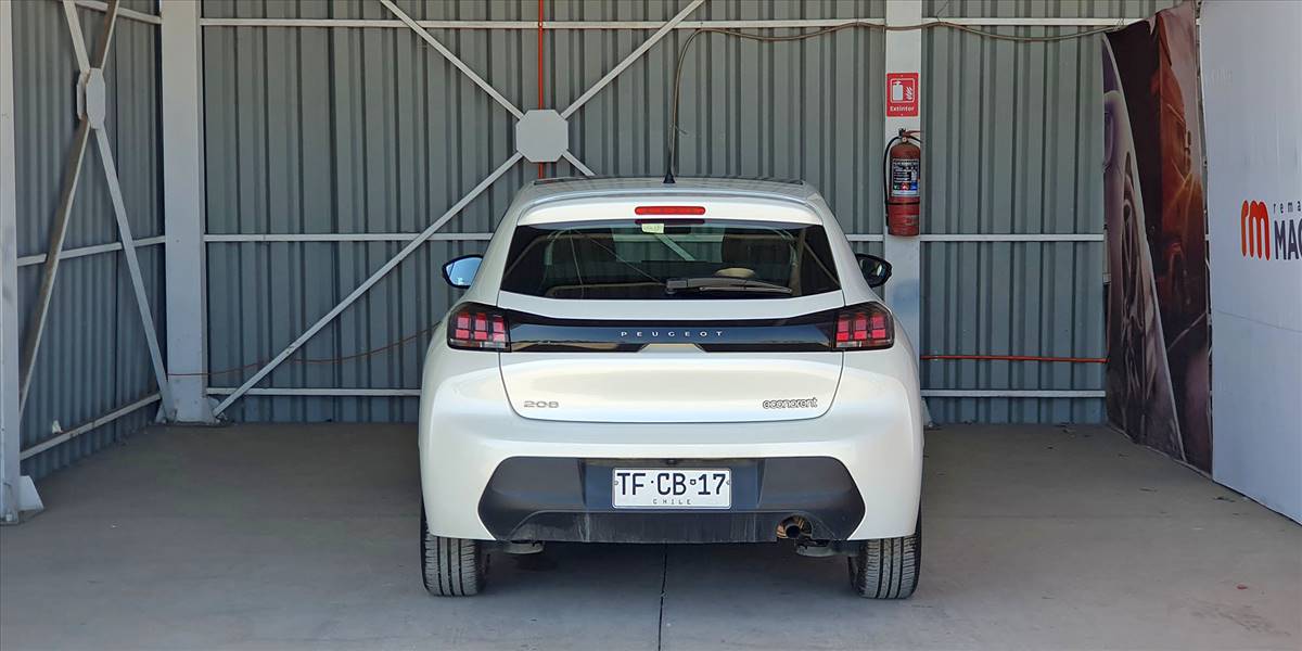 PEUGEOT 208 STYLE PURETECH 75 1.2 - Imagen 15