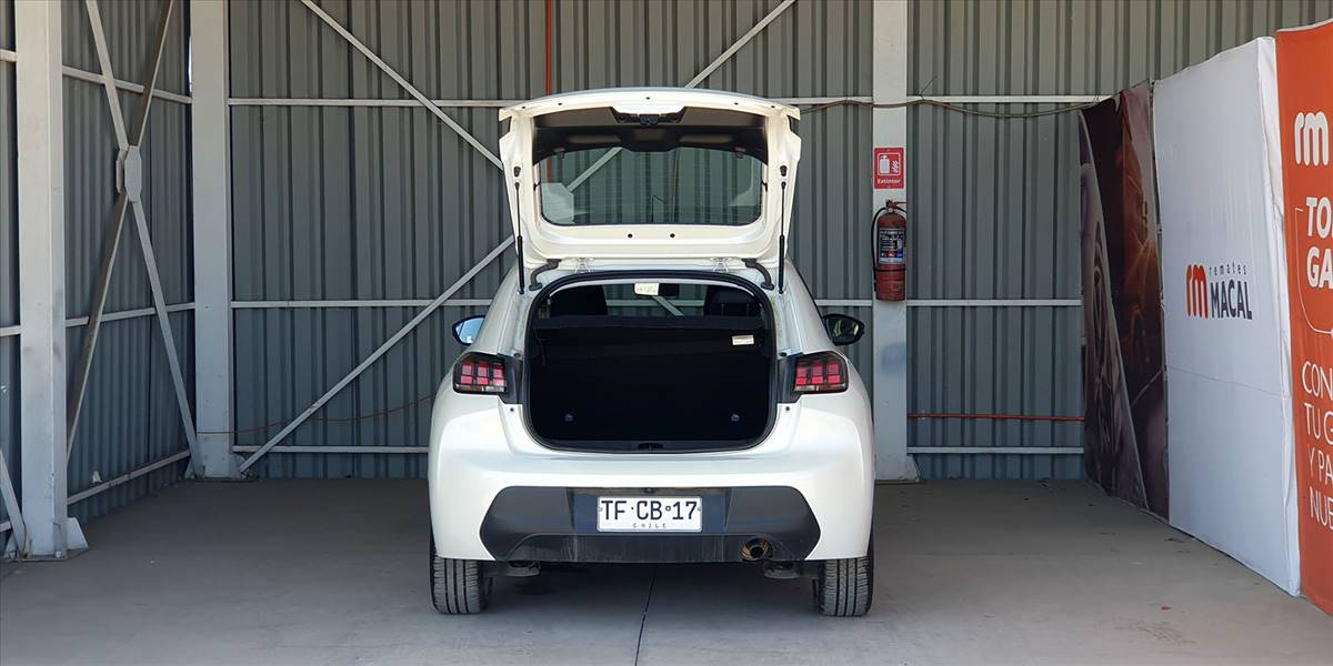 PEUGEOT 208 STYLE PURETECH 75 1.2 - Imagen 16