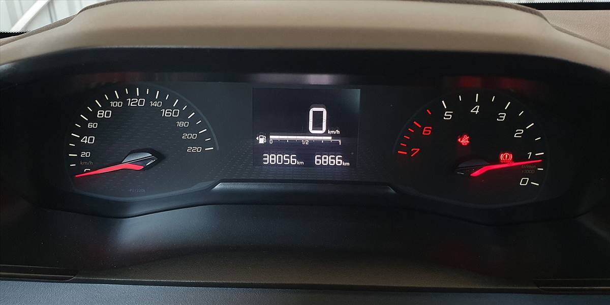 PEUGEOT 208 STYLE PURETECH 75 1.2 - Imagen 27