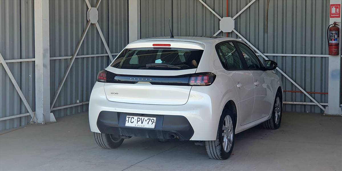 PEUGEOT 208 STYLE PURETECH 75 1.2 - Imagen 6