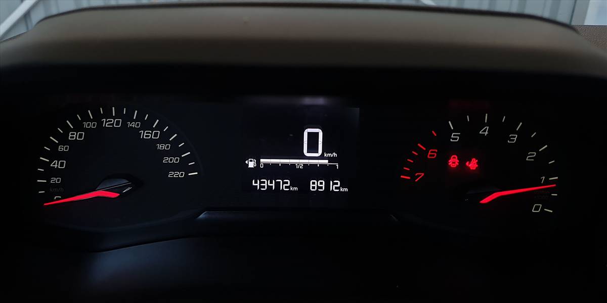 PEUGEOT 208 STYLE PURETECH 75 1.2 - Imagen 27