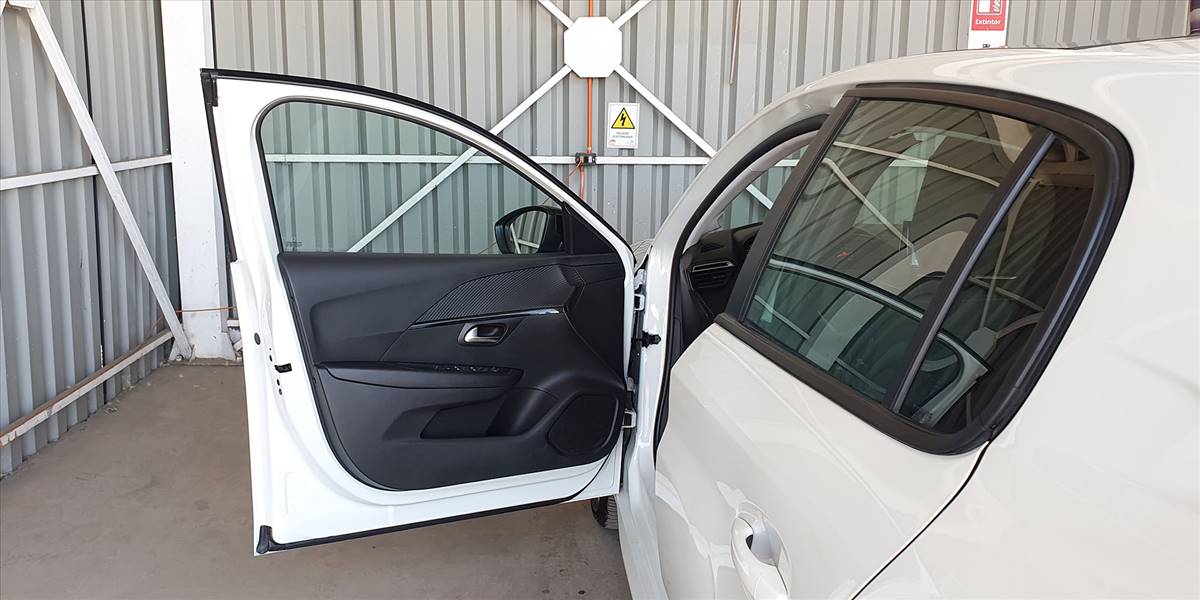 PEUGEOT 208 STYLE PURETECH 75 1.2 - Imagen 31