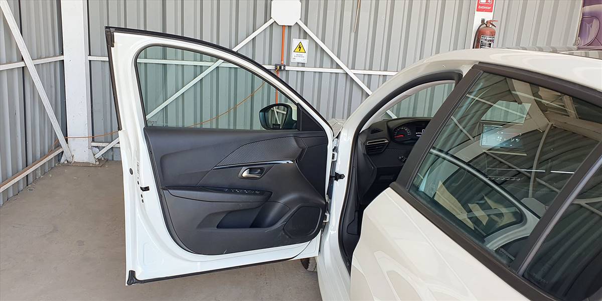 PEUGEOT 208 STYLE PURETECH 75 1.2 - Imagen 31