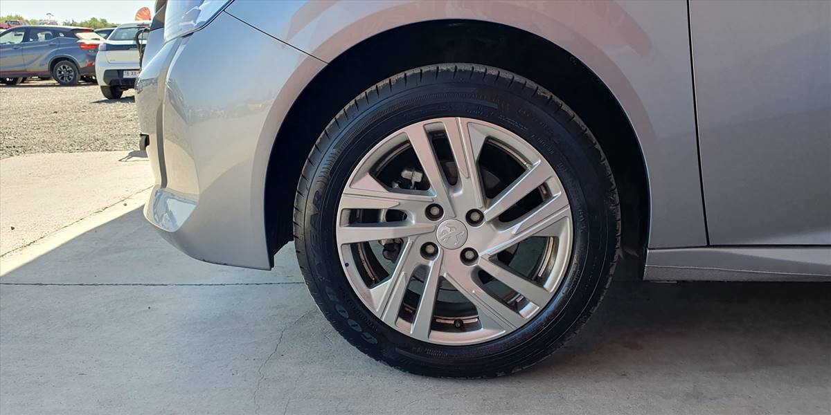 PEUGEOT 208 STYLE PURETECH 75 1.2 - Imagen 21
