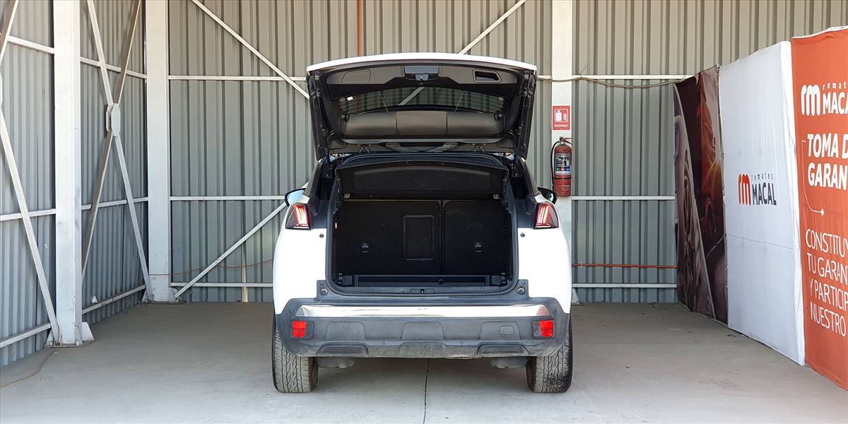 PEUGEOT 3008 BLUE HDI 130 EAT8 1.5 AUT - Imagen 16