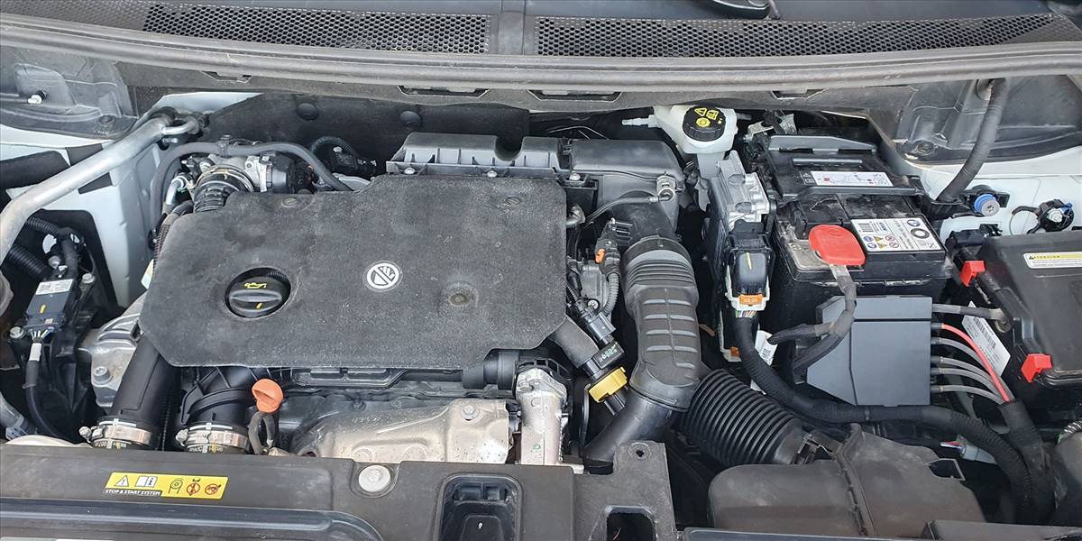 PEUGEOT 3008 BLUE HDI 130 EAT8 1.5 AUT - Imagen 19