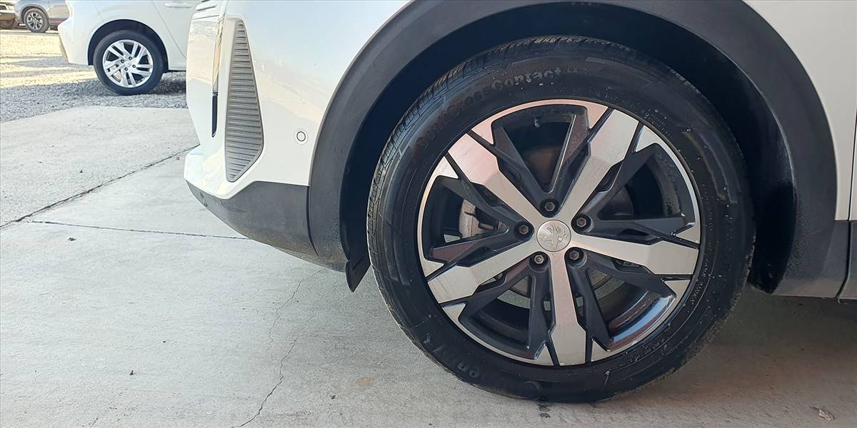 PEUGEOT 3008 BLUE HDI 130 EAT8 1.5 AUT - Imagen 21