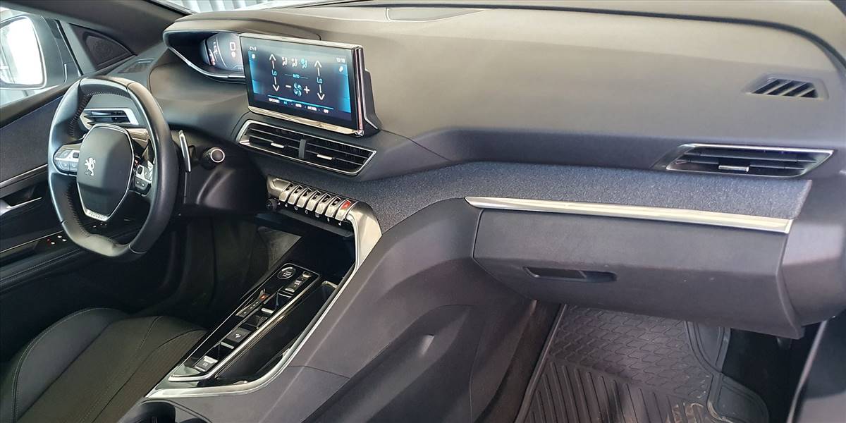 PEUGEOT 3008 BLUE HDI 130 EAT8 1.5 AUT - Imagen 25