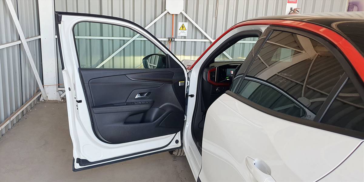 OPEL MOKKA 1.2T AUT - Imagen 30