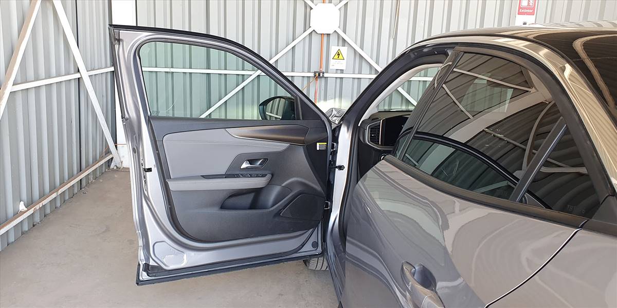 OPEL MOKKA 1.2T AUT - Imagen 30