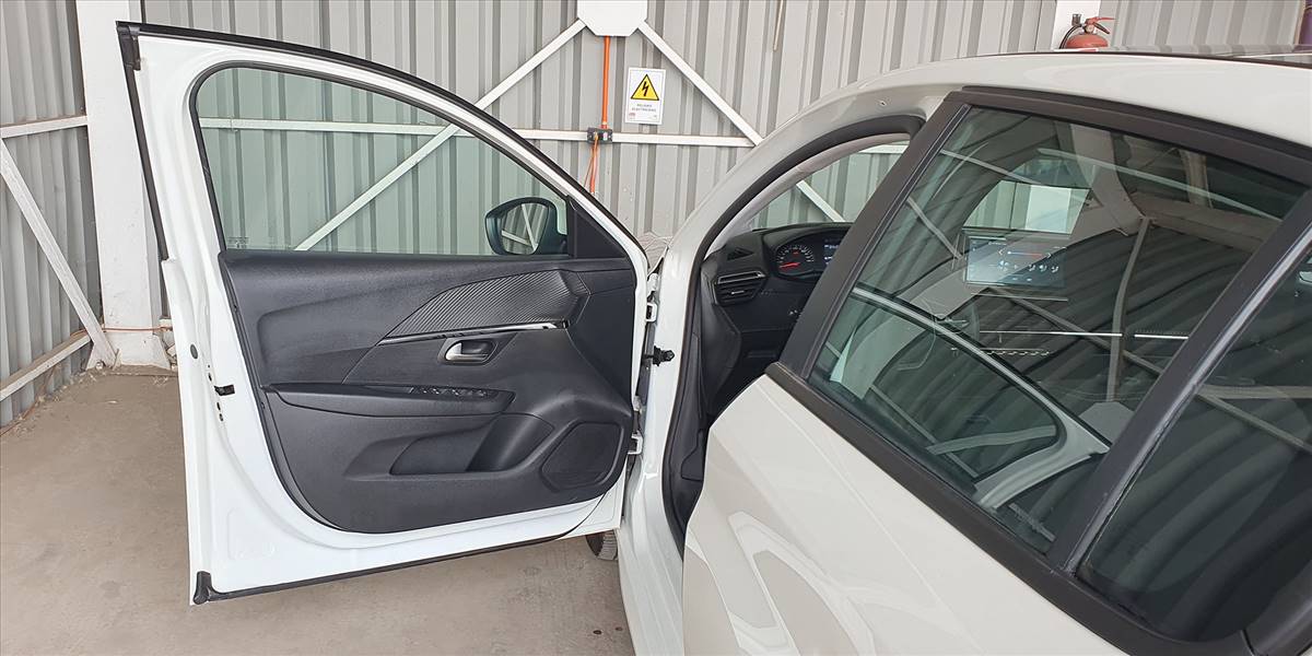 PEUGEOT 208 PURETECH 75 MT 1.2 - Imagen 60