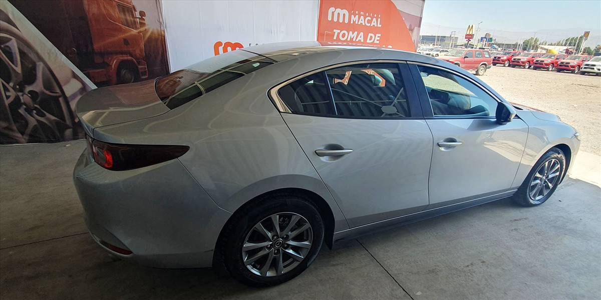 MAZDA NEW 3 2.0 - Imagen 10