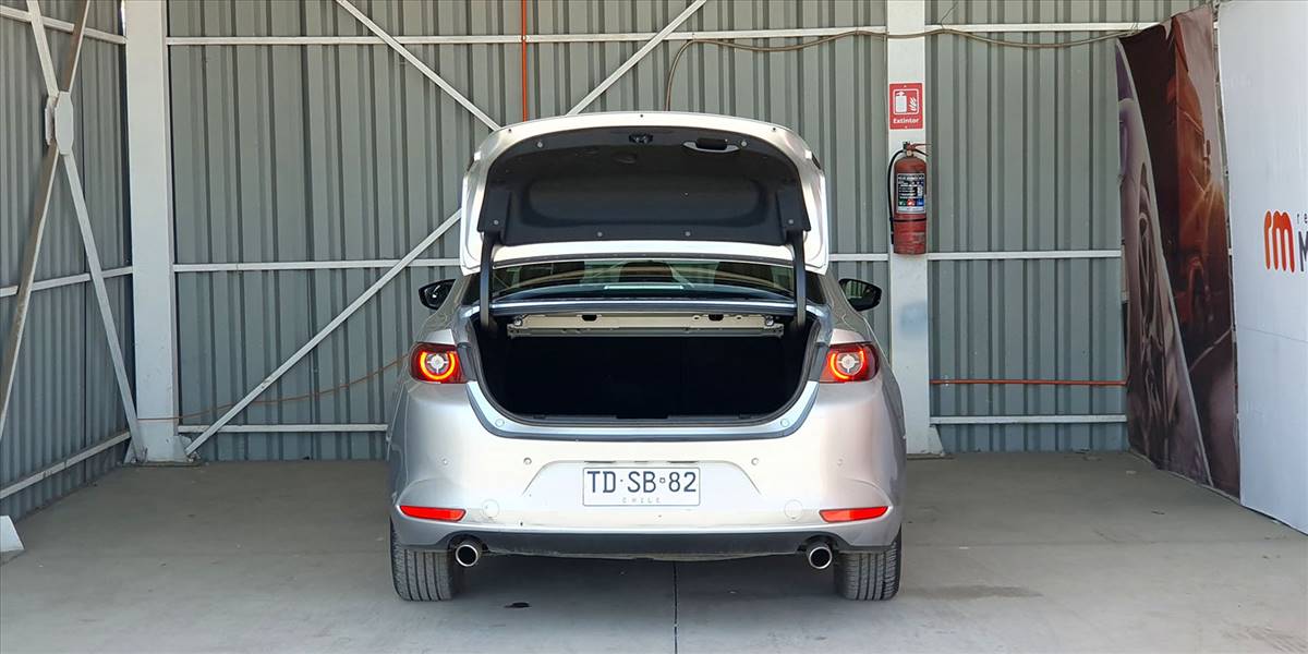 MAZDA NEW 3 2.0 - Imagen 12