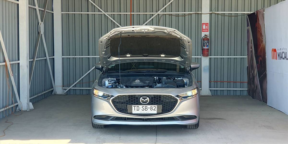 MAZDA NEW 3 2.0 - Imagen 14